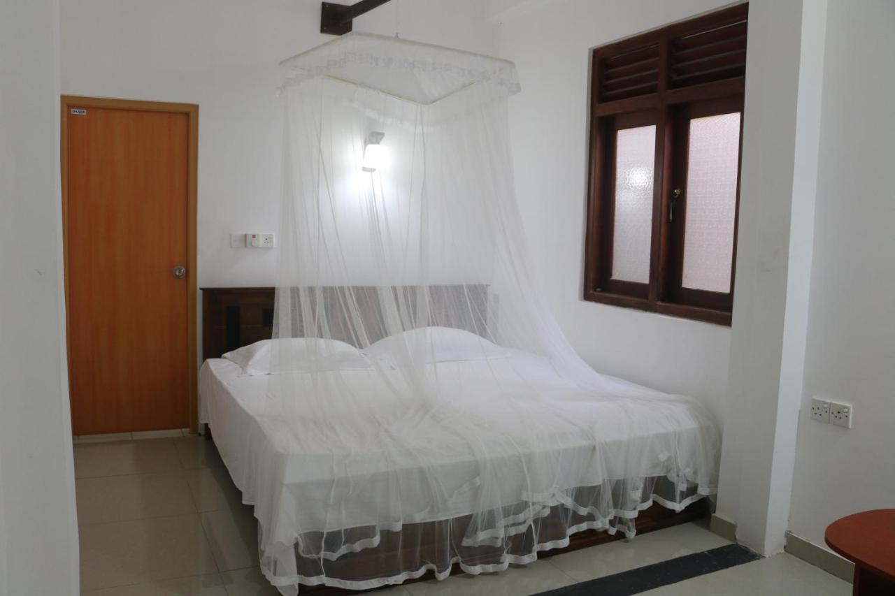 A.V.N Homestay Unawatuna Exterior foto